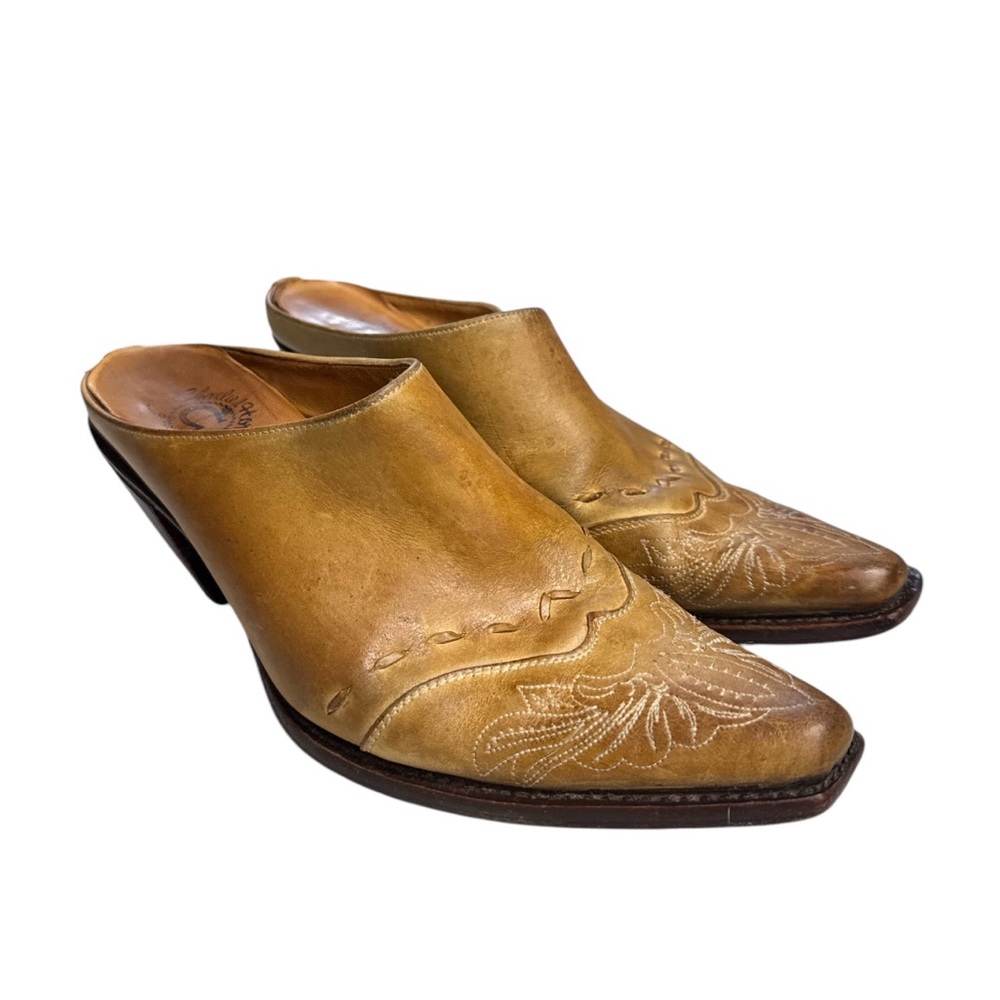 Lucchese Charlie 1 Horse Artisan Handcrafted Golden Brown Mules Sz.7.5B